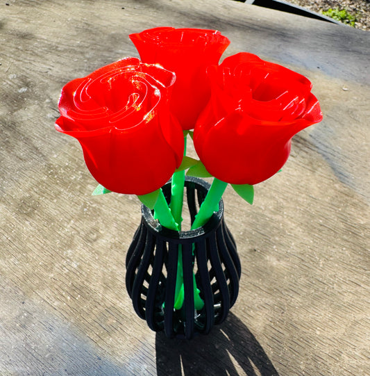 3D Printed Red Roses With Vase