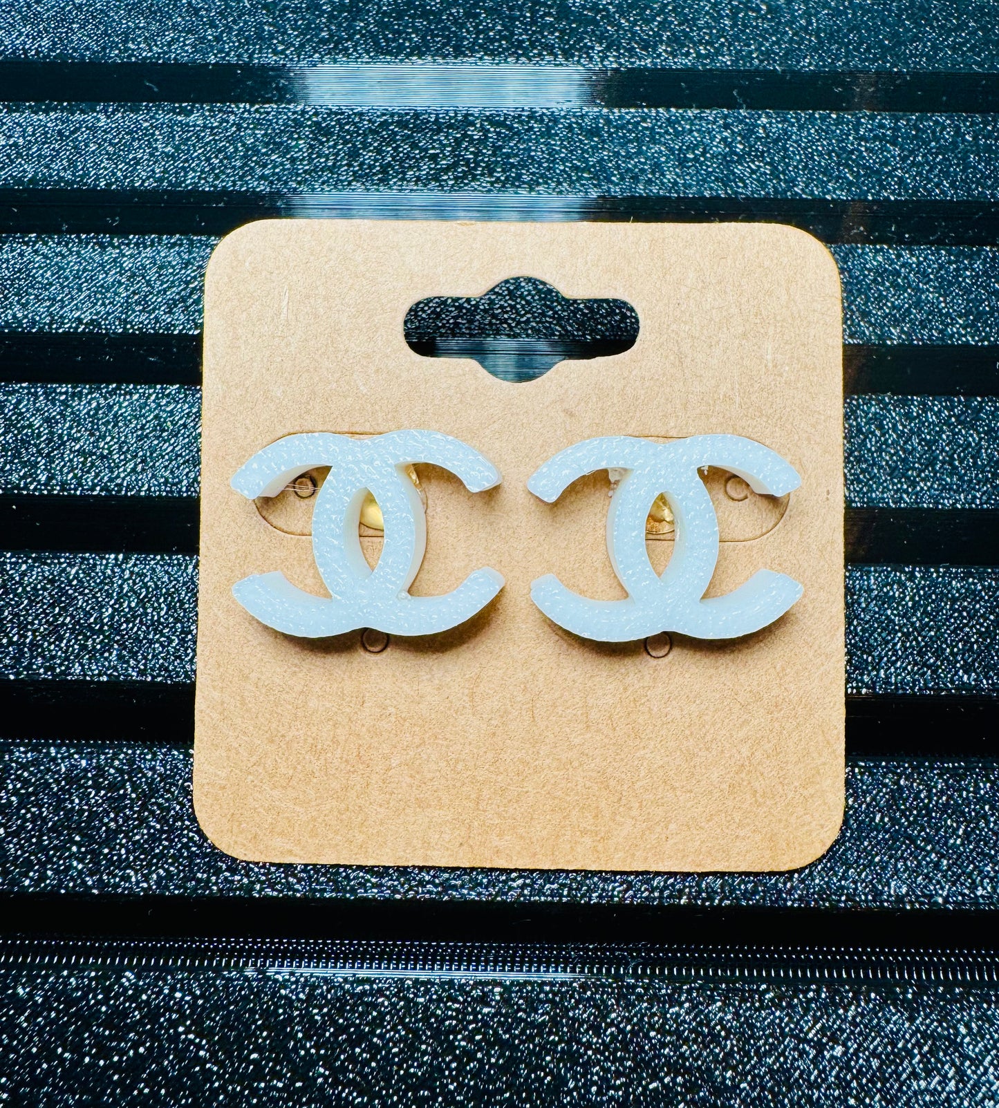 Medium CC Stud Earrings
